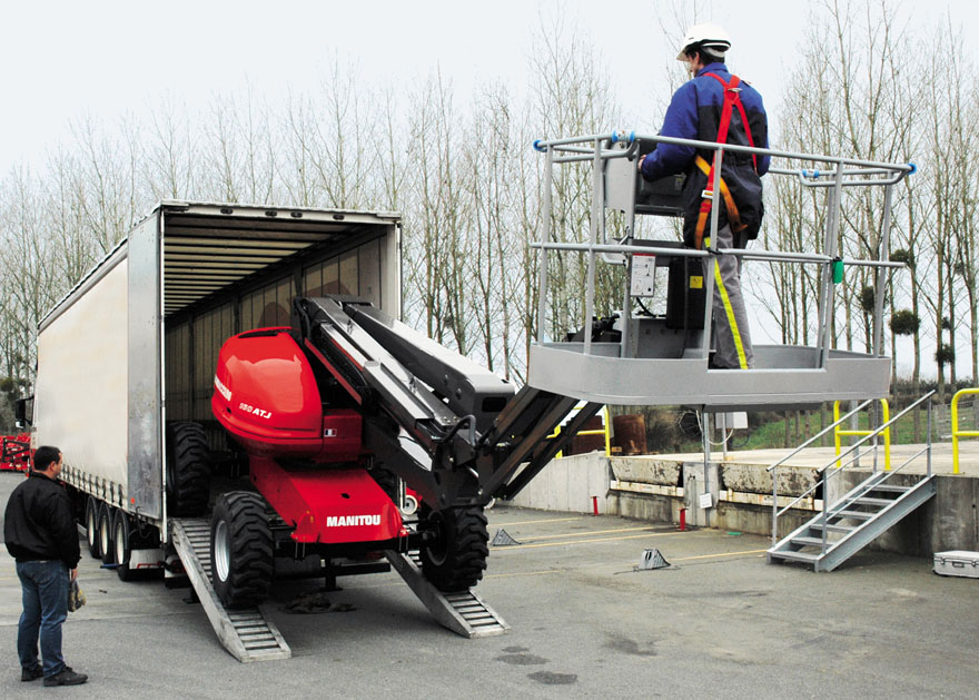 曼尼通Manitou 170 AETJ-L曲臂式高空作业平台